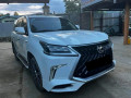 lexus-lx600-small-1