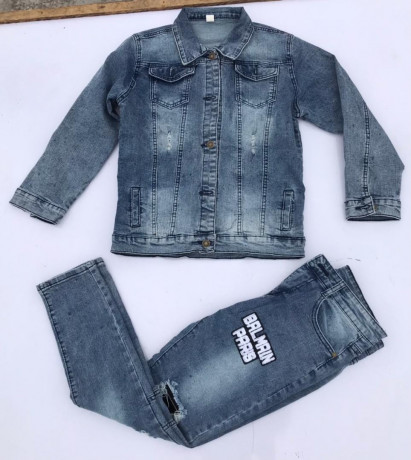 complet-vetements-pour-enfants-complet-jeans-big-0