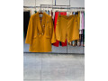 costume-de-travail-pour-femme-veste-croisee-en-differentes-couleurs-tenue-de-bureau-blazer-sur-mesure-small-2