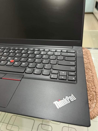 lenovo-thinkpad-i7-11eme-generation-big-3