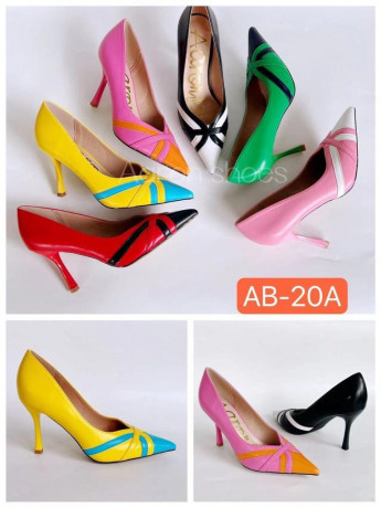 tres-belles-chaussures-ab-20a-dames-en-vente-big-0