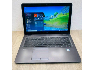 HP Z Book  Processeur Intel core i7