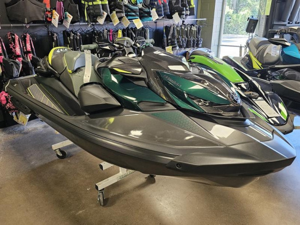 2023-sea-doo-rxp-x-apex-300-jetski-big-0