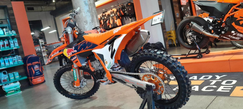 2023-ktm-sx-450-f-factory-edition-big-2